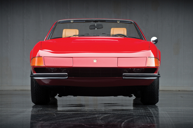 Ferrari 365 GTB4 Daytona Spider