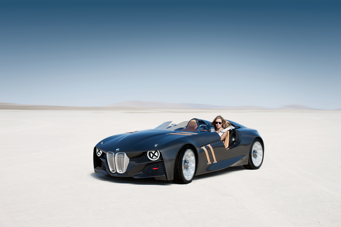 BMW celebrates 75th of the 328 with an Hommage model BMW celebrates 75th of the 328 with an Hommage model