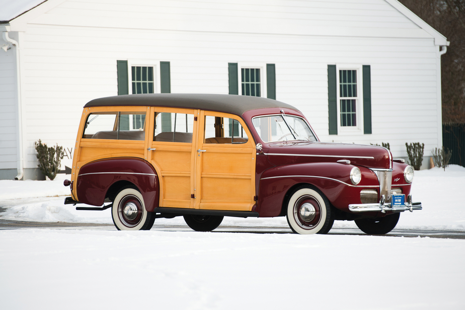 Ford Super De Luxe Station Wagon