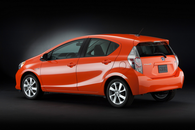 Smaller Prius Will Debut at North American Motor Show