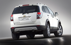 Chevrolet Captiva gets facelift for 2011