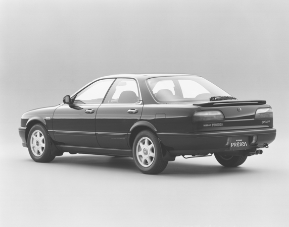 Nissan Presea 2000 Black Star