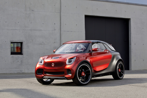 The new fortwo shares the same plataform of the Renault Twingo and will be jointly built in a factory of the French brand