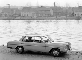 Mercedes-Benz 300 SEL 2.8 5-Speed