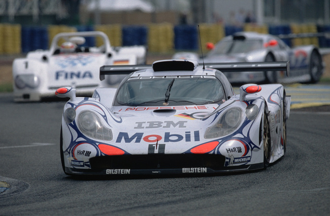 Porsche announces LMP1 car for 2014 Porsche announces LMP1 car for 2014