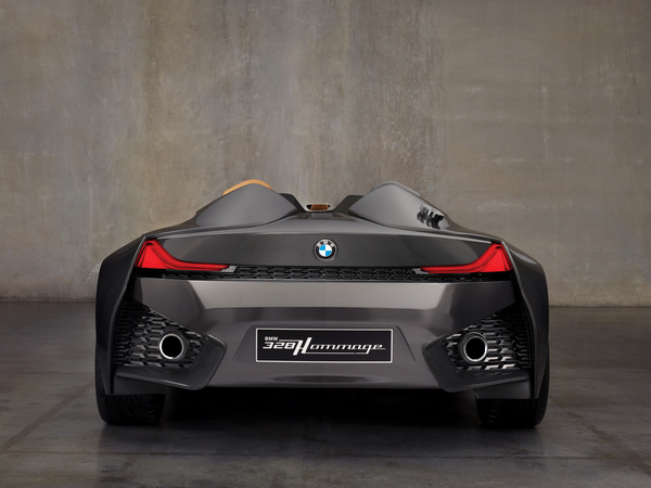 BMW celebrates 75th of the 328 with an Hommage model BMW celebrates 75th of the 328 with an Hommage model