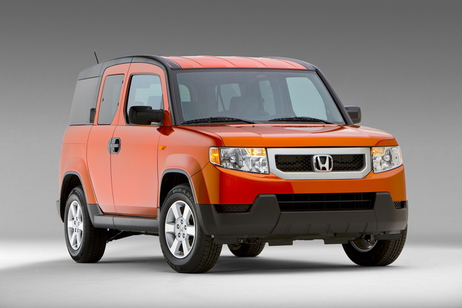 Honda Element EX 4WD 5-Spd MT