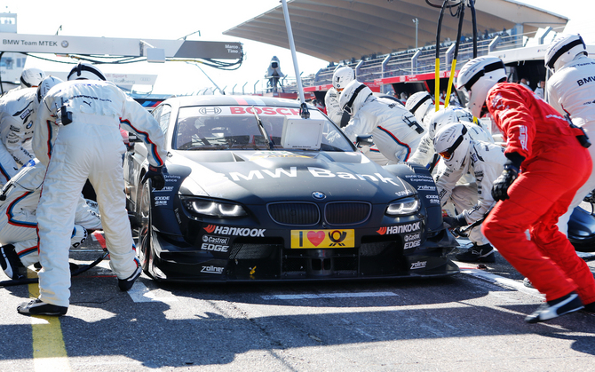 The team won the manufacturers' championship last season The team won the manufacturers' championship last season