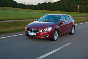 Volvo V60 T6 Kinetic AWD Geartronic