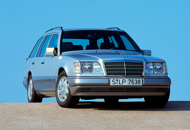 Mercedes-Benz E 300 Turbodiesel Station Wagon