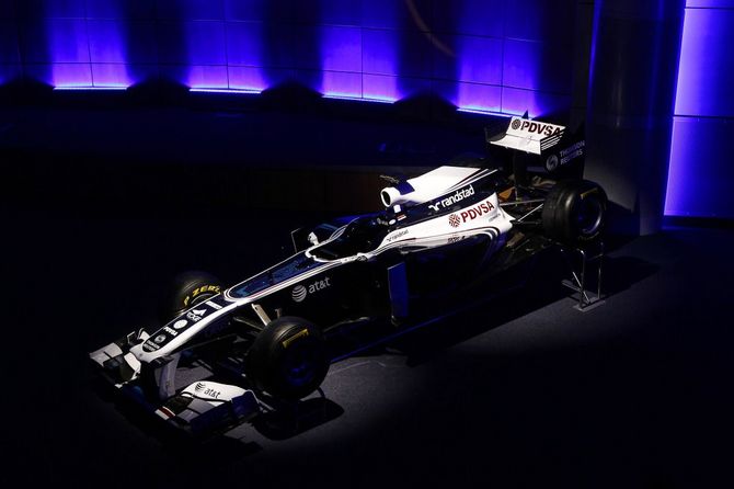Williams' 2011 livery revealed Williams' 2011 livery revealed