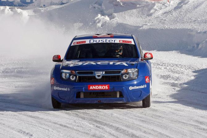 Dacia presents the ice-racing version of the Duster