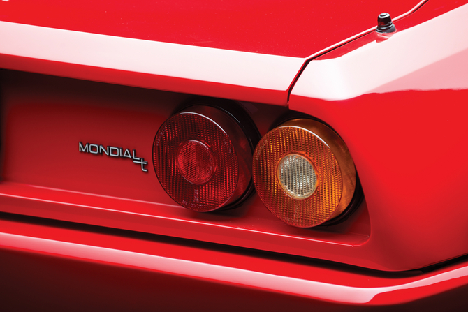 Ferrari Mondial T Cabriolet