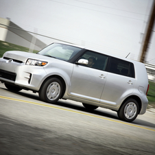 Scion xB 5-Door Wagon 4-Spd AT