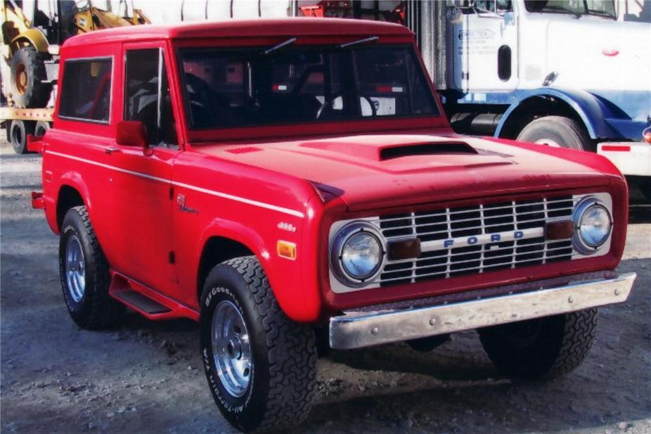 Ford Bronco 4.9 V8