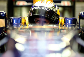 Vettel holds Red Bull on top on second day of tests