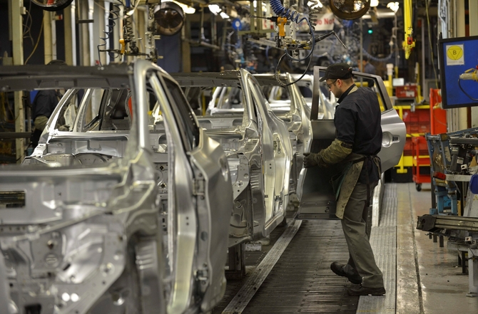 The plant is completing one Qashqai every 61 seconds The plant is completing one Qashqai every 61 seconds