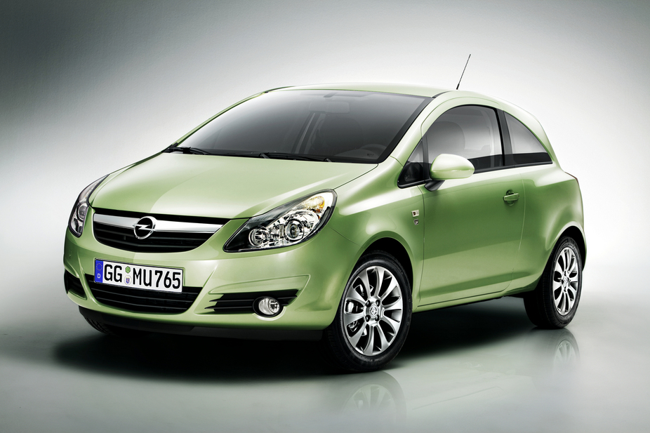 Opel Corsa 1.2 Cosmo 111 Easytronic (10)
