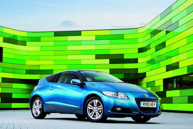 CR-Z: the Sporty Hybrid Coupe by Honda CR-Z: the Sporty Hybrid Coupe by Honda