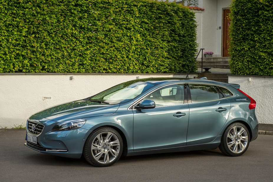 Volvo V40 T4 Summum Powershift