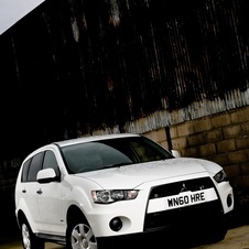 Mitsubishi Outlander 2WD 2.2 DI-D ASG Instyle Navi