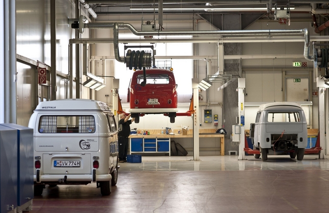 Volkswagen Commercial Launches Oldtimer Restoration Service