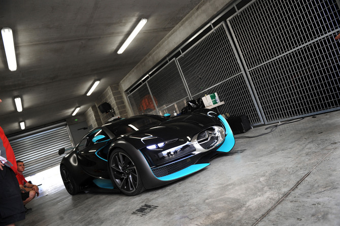 Survolt first drive at Le Mans Survolt first drive at Le Mans