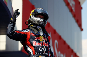 Vettel holds Hamilton for fourth season victory