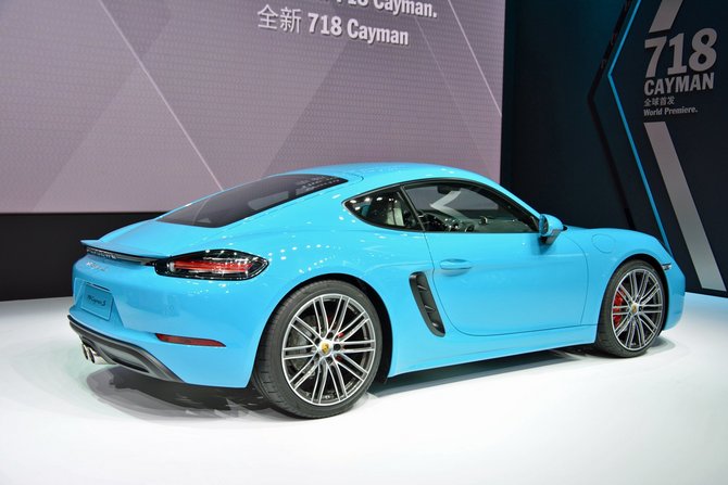 Porsche 718 Cayman S PDK