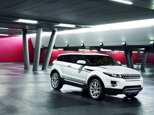 A Jaguar Land Rover refere que a produção do Evoque está a ser mais rápida do que tinha sido previsto A Jaguar Land Rover refere que a produção do Evoque está a ser mais rápida do que tinha sido previsto