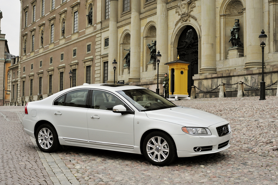 Volvo S80 2.0T R-Design Powershifht