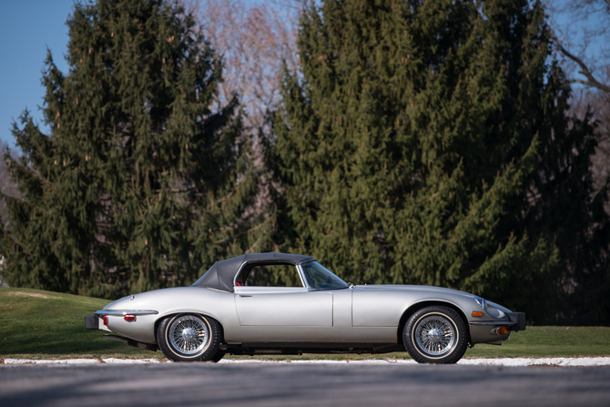 Jaguar E-Type V12