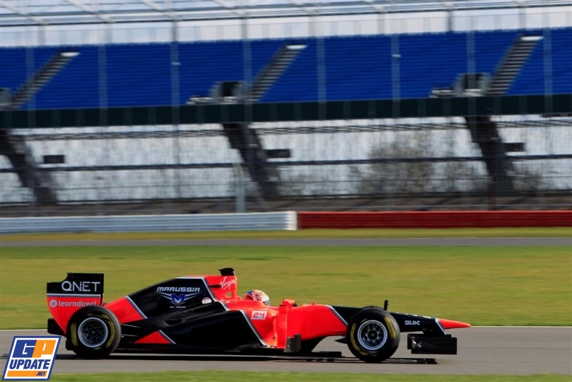 Marussia MR01 Finally Takes to the Track