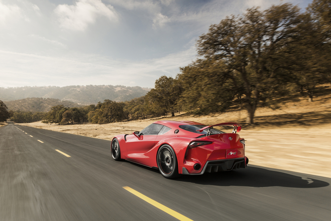 Designstudie Toyota FT-1 feiert Weltpremiere in Detroit