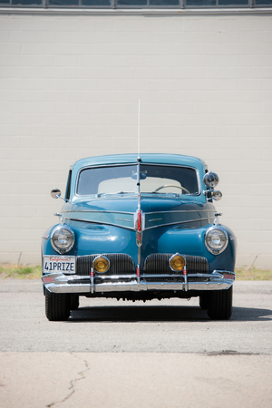 Studebaker Commander DeLux-Tone Sedan