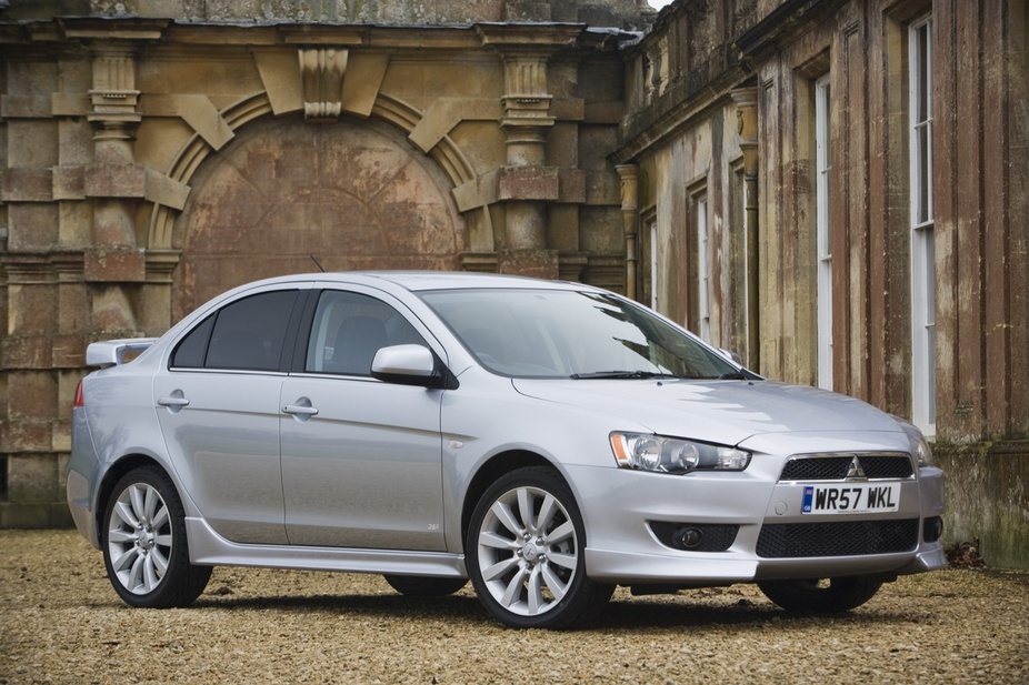 Mitsubishi Lancer 1.5 Invite JLL/AC/AL/CA