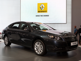 Renault sold 30% more cars in China in 2011 than in 2010