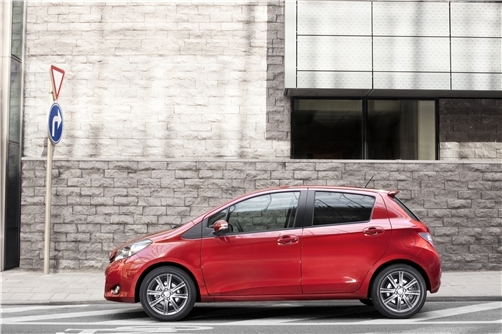 Toyota unveils totally redesigned 2012 Yaris Toyota unveils totally redesigned 2012 Yaris