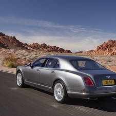 Bentley Revealing Mulsanne Mulliner Driving Specification at Geneva