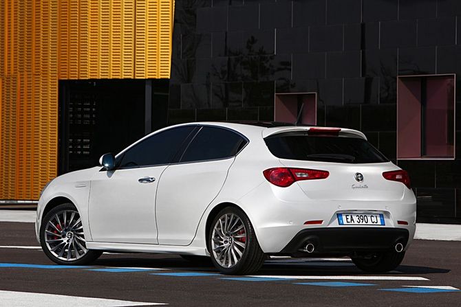 Alfa Romeo Giulietta 1750 TBi 235cv Quadrifoglio Verde