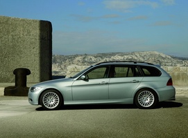 BMW 325i Touring Automatic