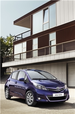Toyota unveils totally redesigned 2012 Yaris Toyota unveils totally redesigned 2012 Yaris