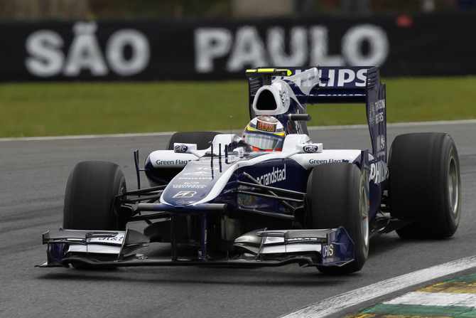 Hulkenberg storms into pole position in Brazil Hulkenberg storms into pole position in Brazil