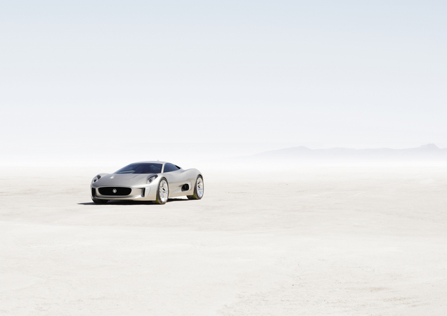 Jaguar's C-X75 Steals the Show in Paris Jaguar's C-X75 Steals the Show in Paris