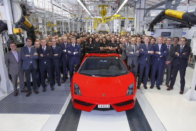 A Lamborghini produziu o último Gallardo a 25 de novembro