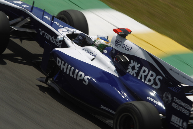 Hulkenberg storms into pole position in Brazil Hulkenberg storms into pole position in Brazil