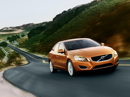 Volvo S60 2.0T Momentun Powershift