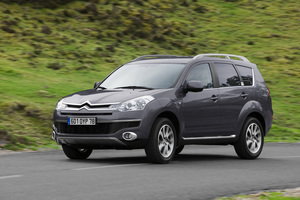 Citroën C-Crosser 2.2HDi Exclusive 18