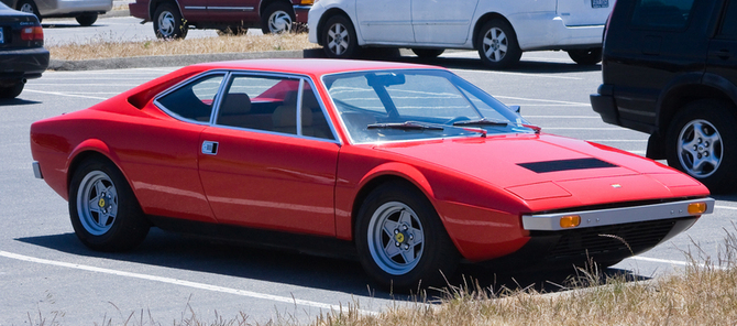 Ferrari 308 GT4