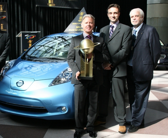 Nissan LEAF awarded World Car of the Year Nissan LEAF awarded World Car of the Year